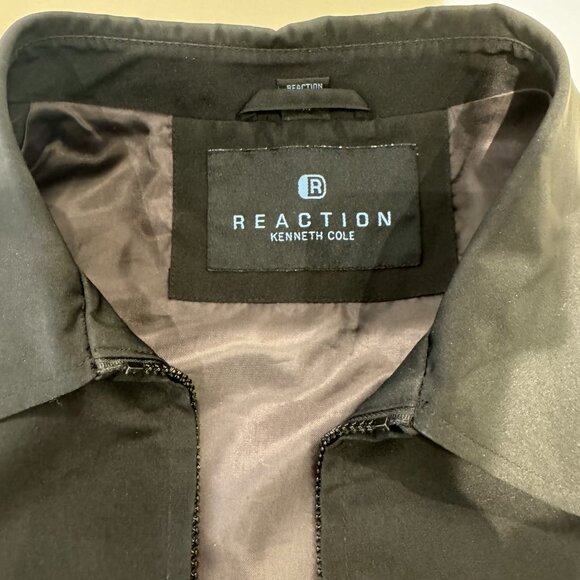 Black Kenneth Cole Reaction Windbreaker -  Medium - Picture 2 of 4